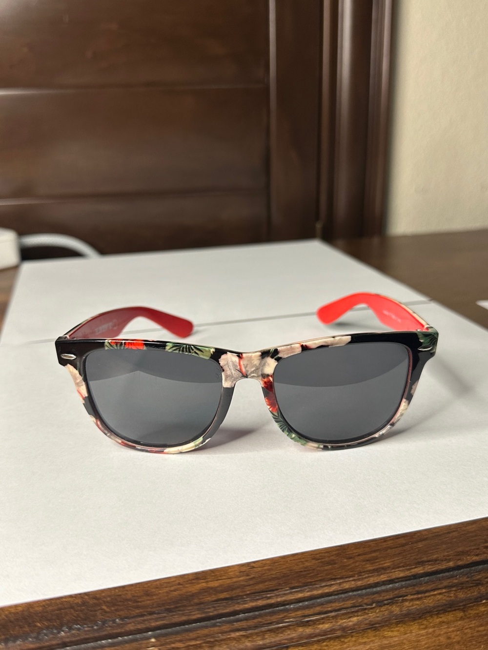 Floral Frame Black Lens Women's Sunglasses with Red Temples